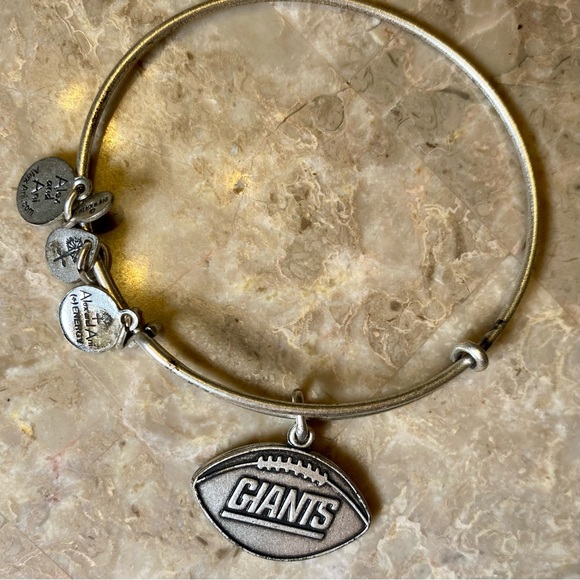 NY Giants Alex and Ani Bracelet - Picture 6 of 7